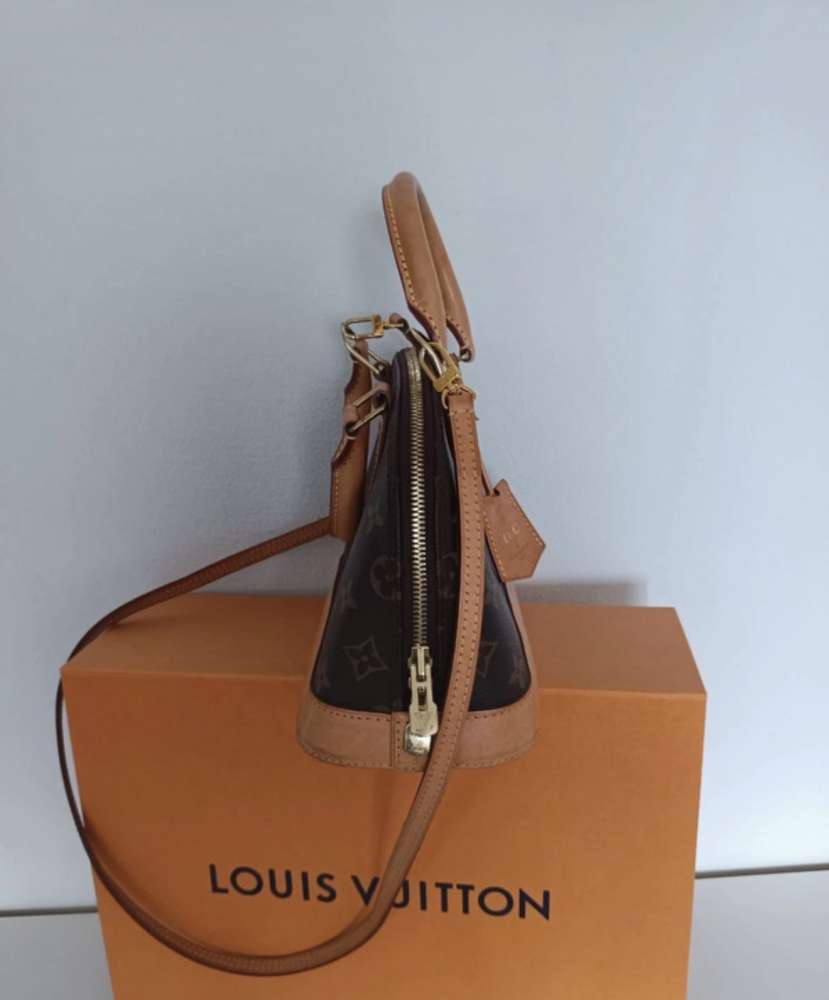 Louis Vuitton Alma BB