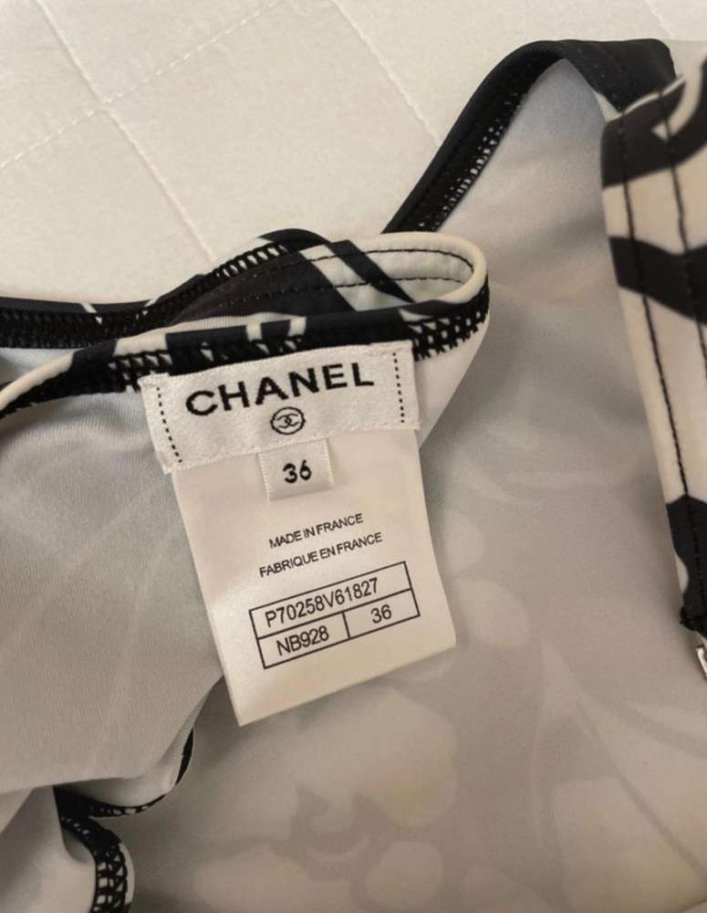 Chanel plavky