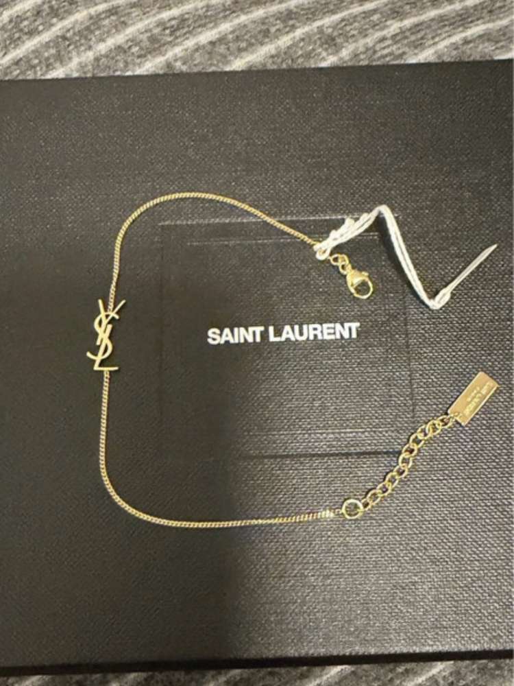 YSL náramok