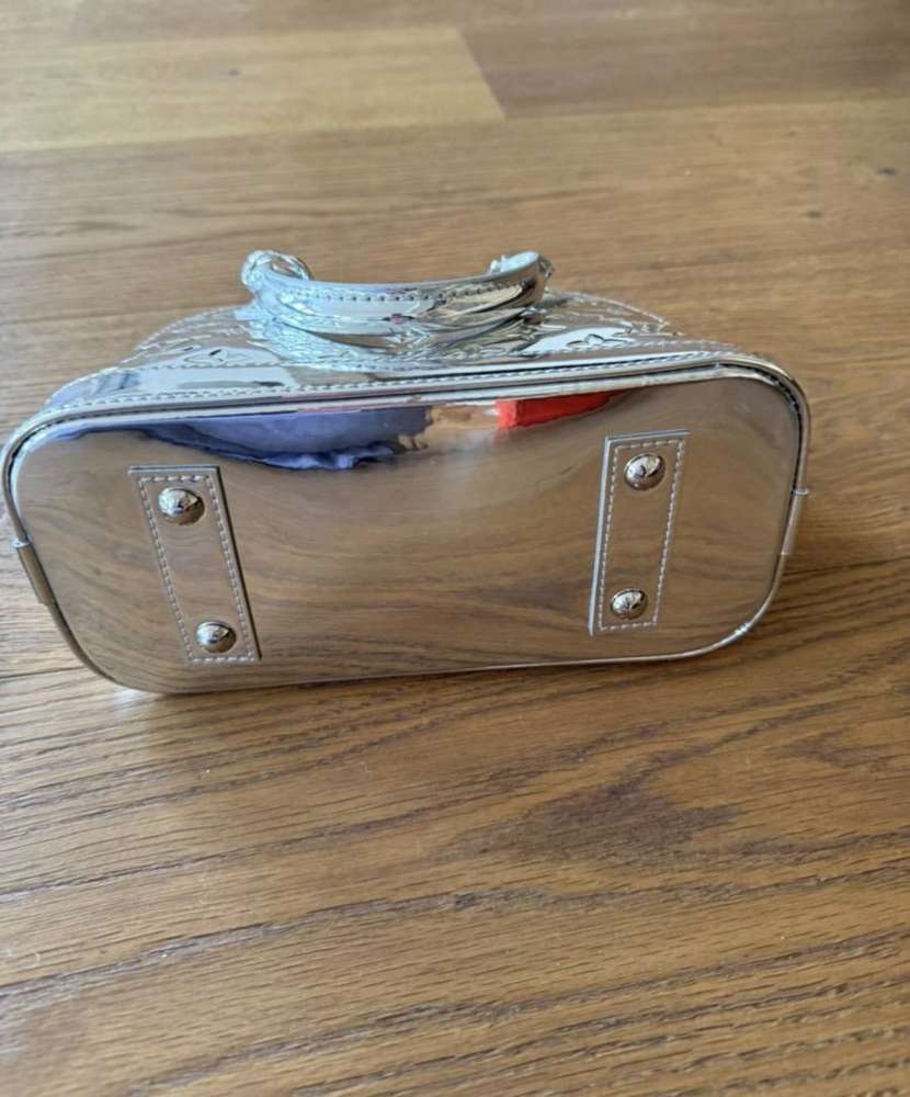 Louis Vuitton Alma BB