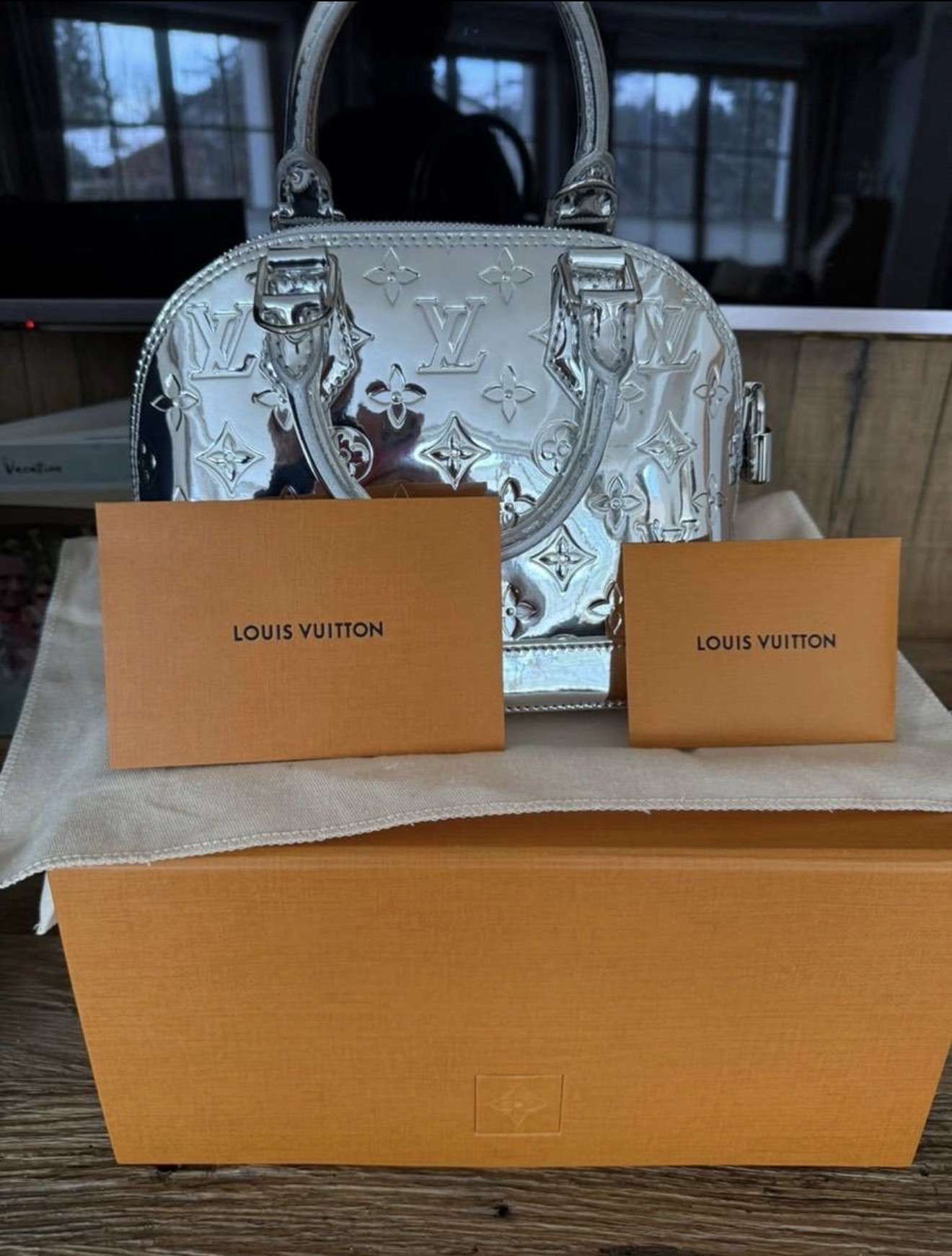 Louis Vuitton Alma BB