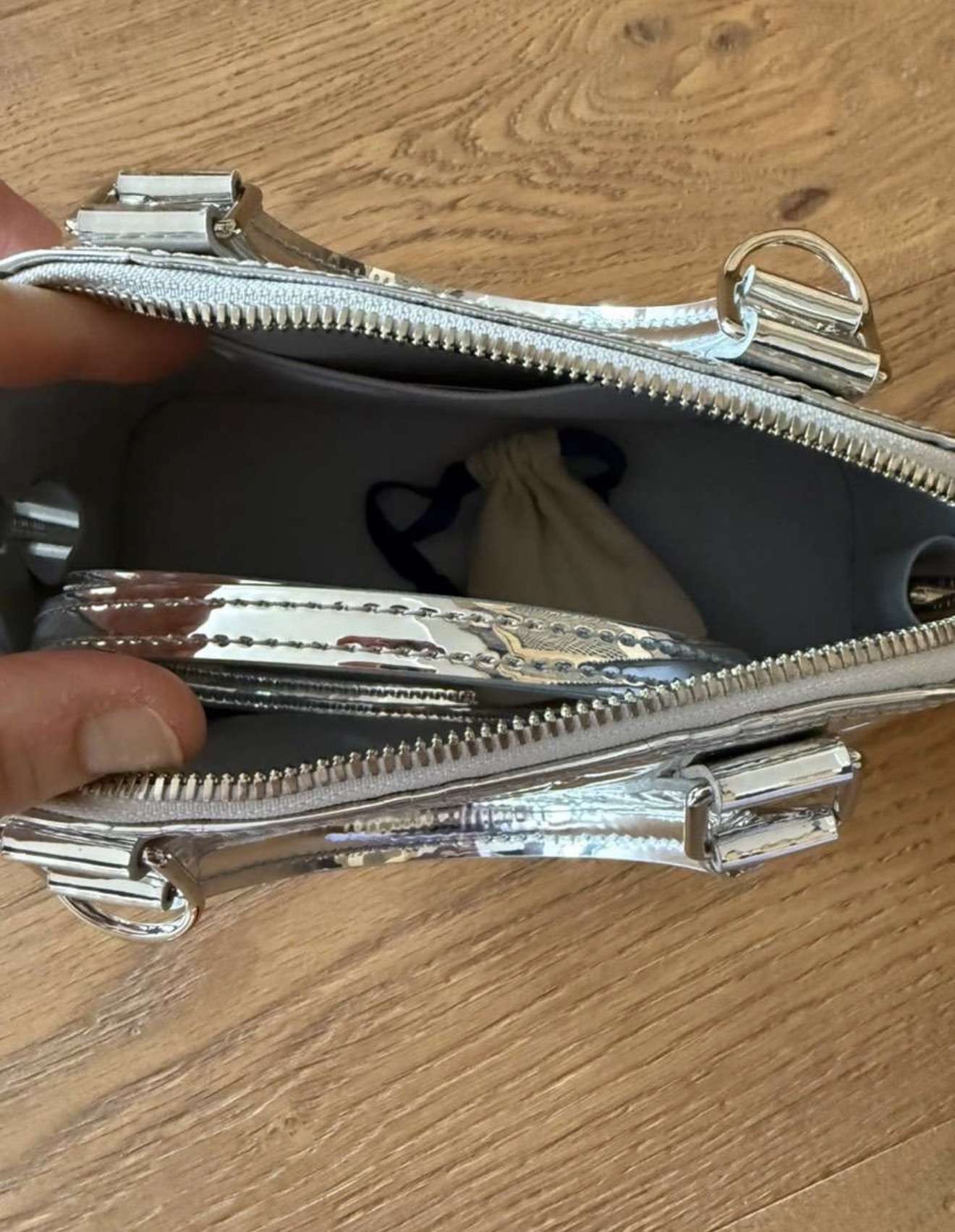 Louis Vuitton Alma BB