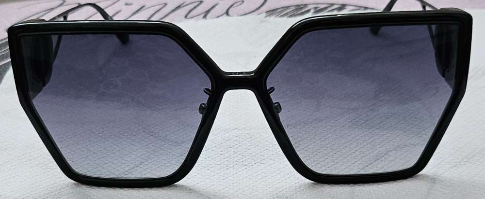 Christian Dior slnečné okuliare Montaigne.