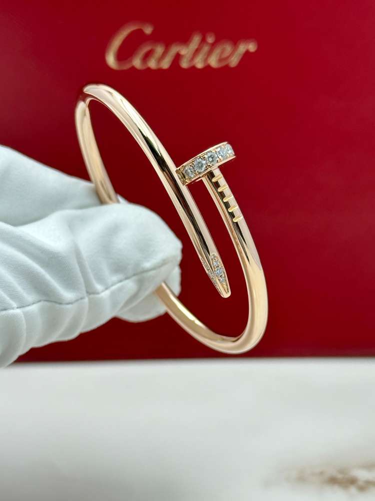 Cartier juste un clou náramok