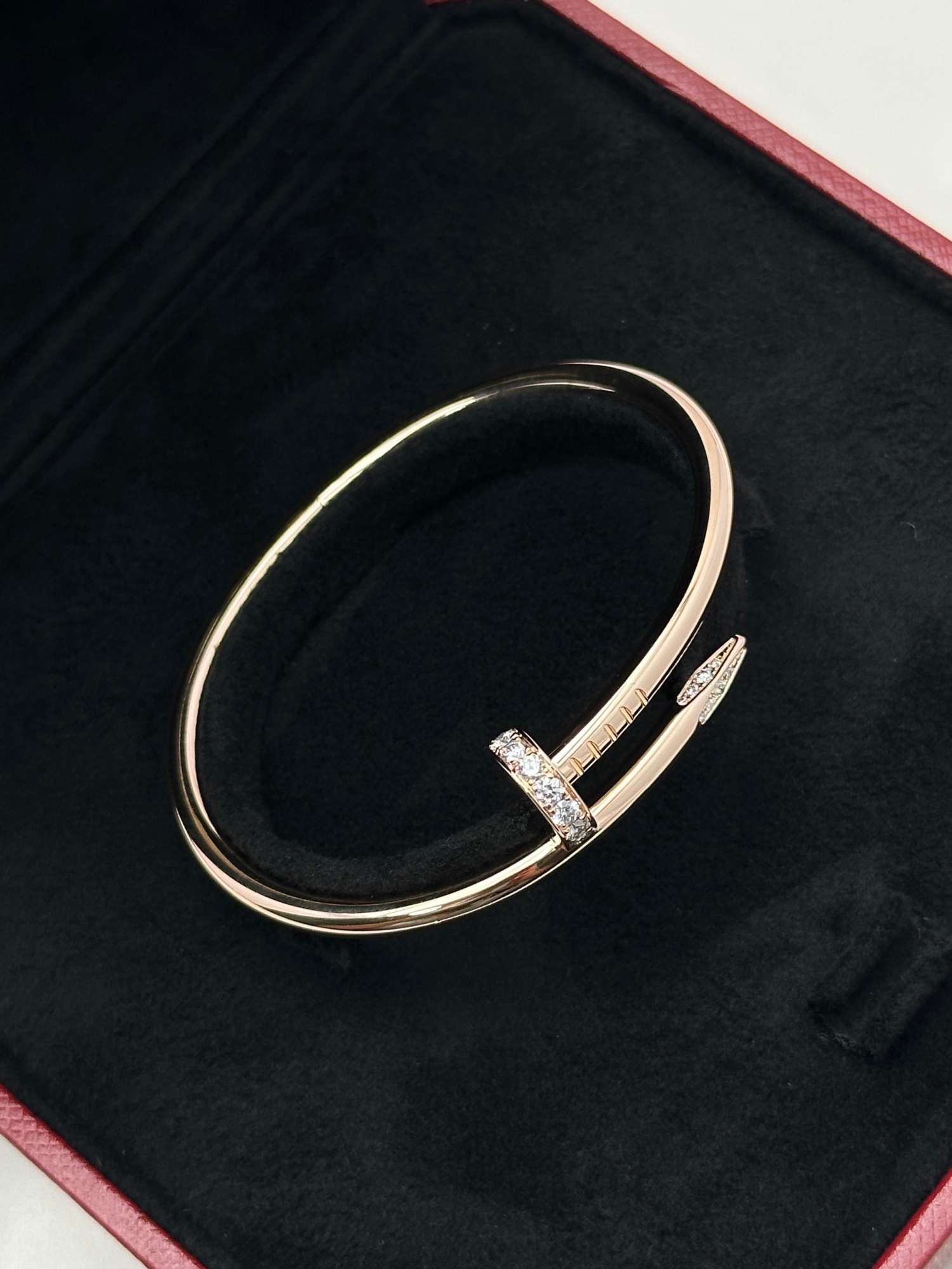 Cartier juste un clou náramok