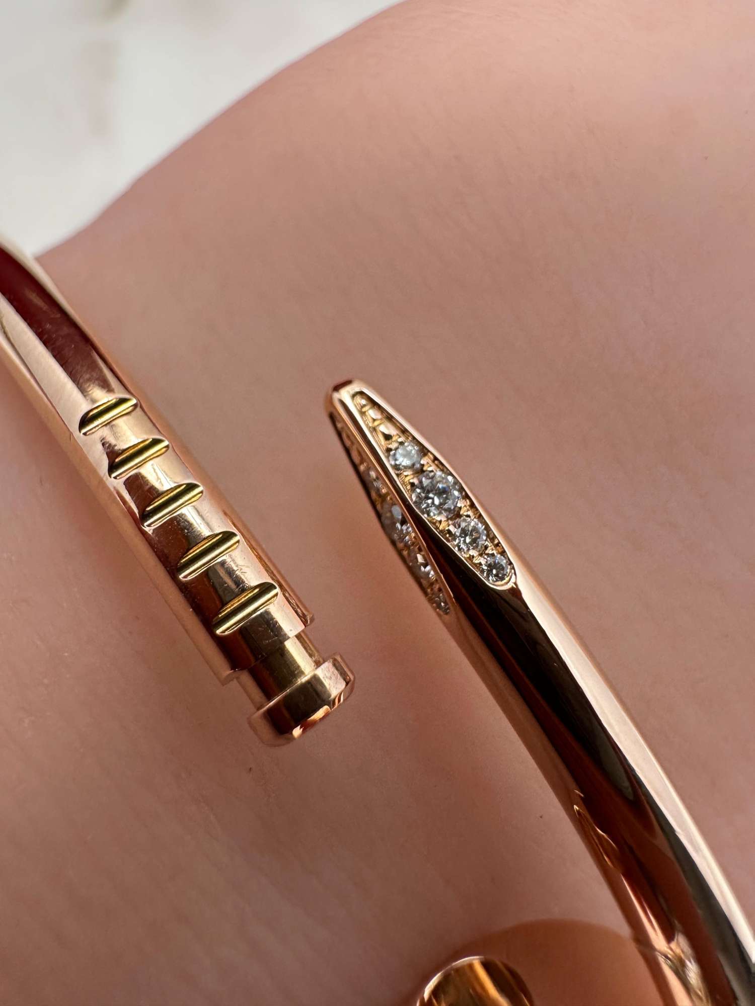 Cartier juste un clou náramok