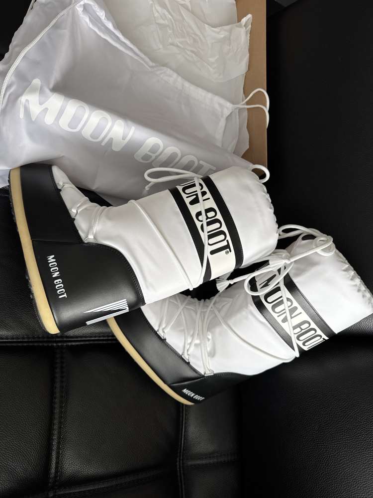 Moon Boots uni vékosť 39/41