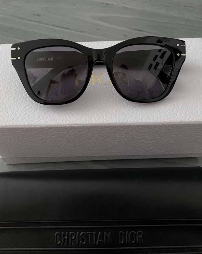 Predam slnecne okuliare Christian Dior