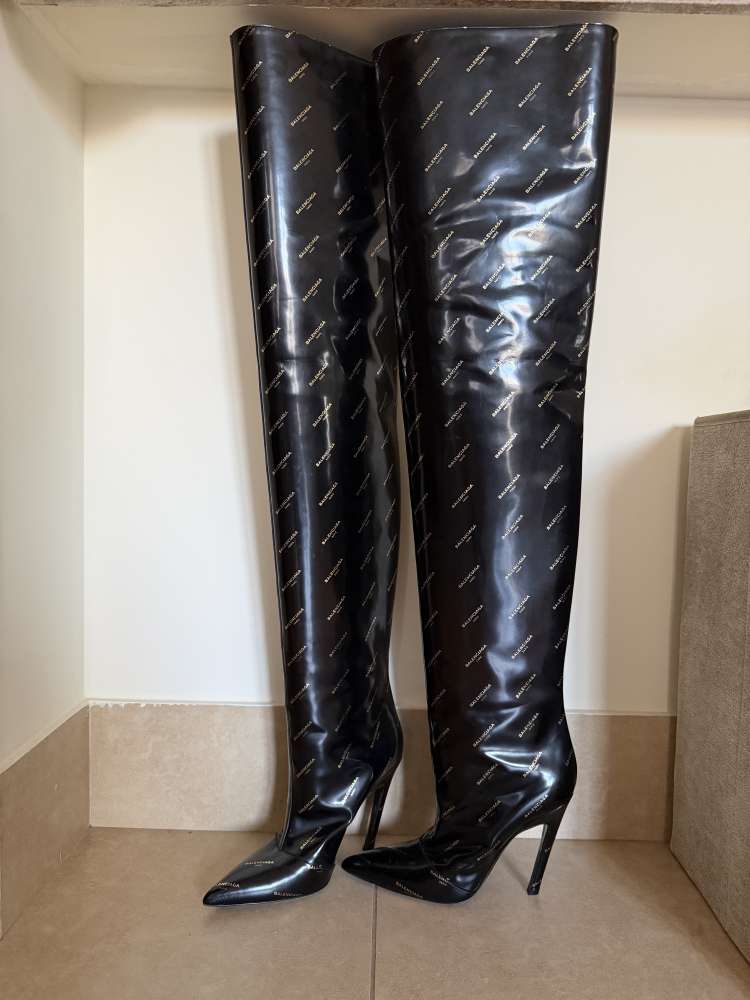 Balenciaga Slash Logo patent leather