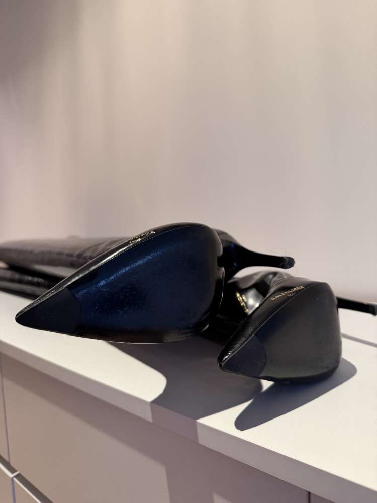 Balenciaga Slash Logo patent leather