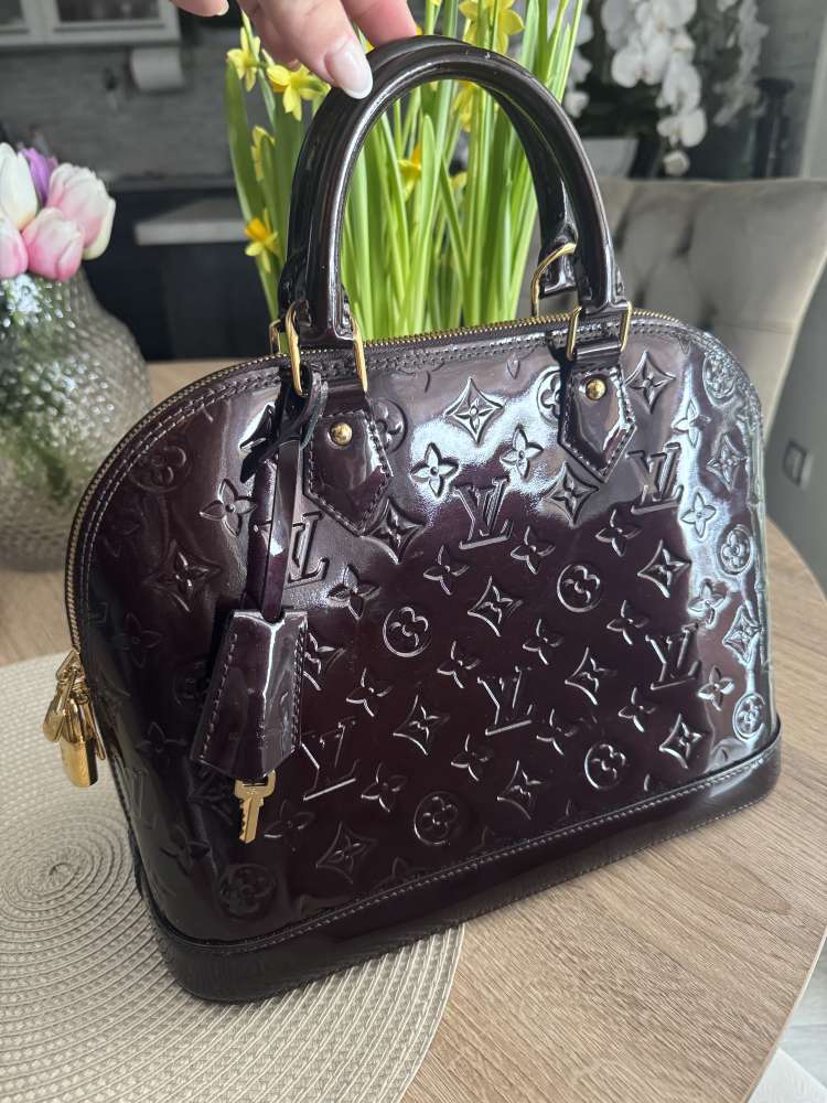 Louis Vuitton ALMA Pm Amarante
