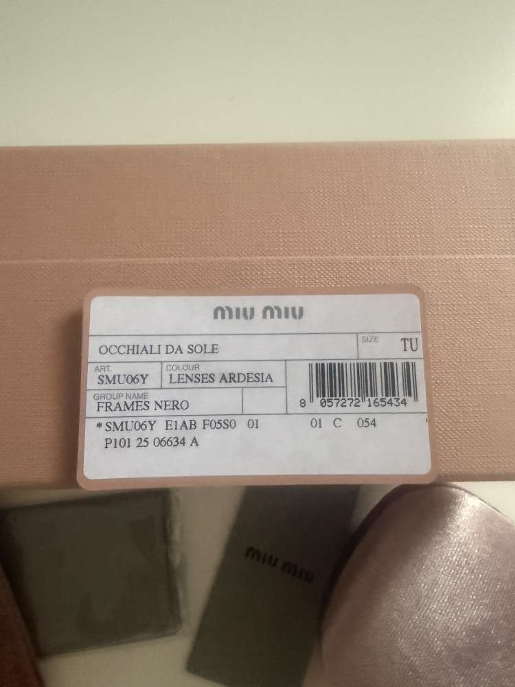 Miu miu slnečné okuliare