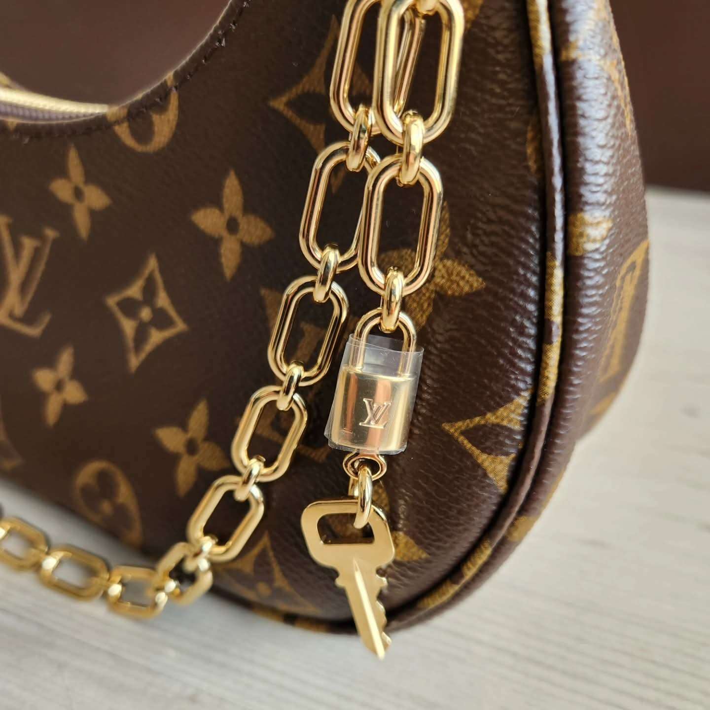 Louis Vuitton Catchy PM