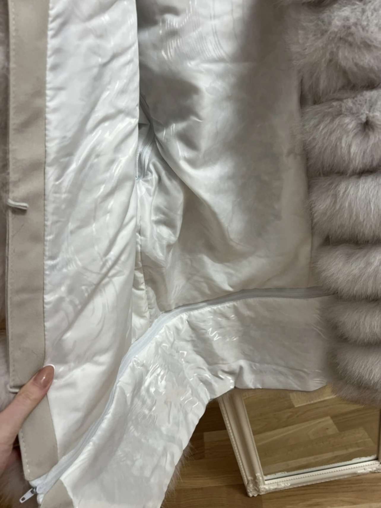 Líščia kožušina 4v1 prírodná biela - S/M