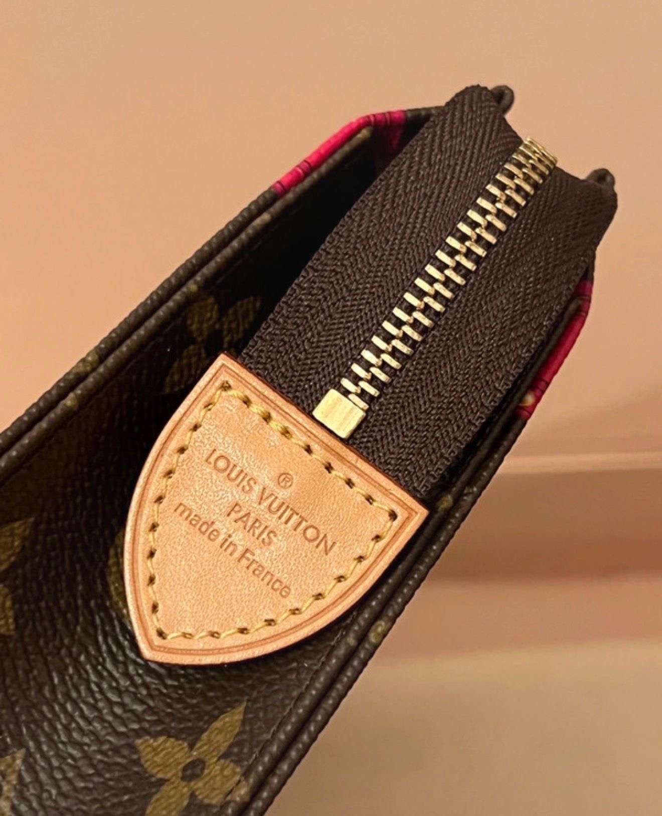 Louis Vuittton toilette