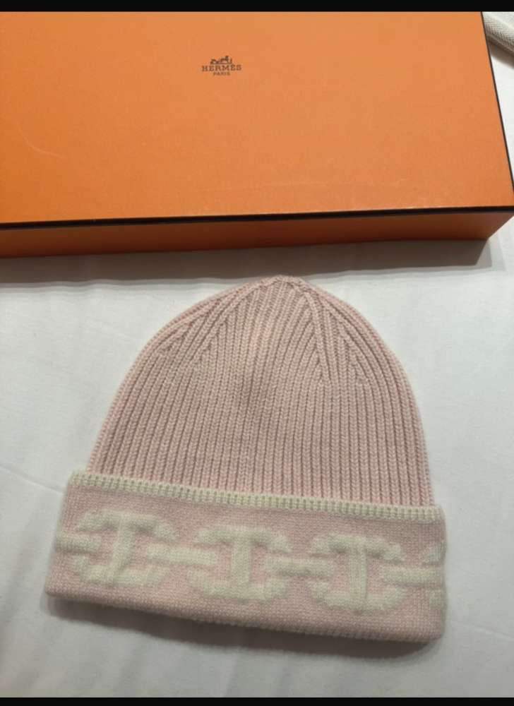 Hermes čiapka