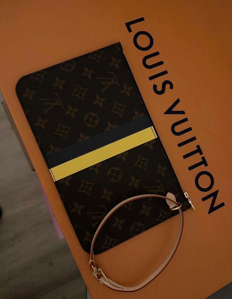 Louis Vuitton clutch