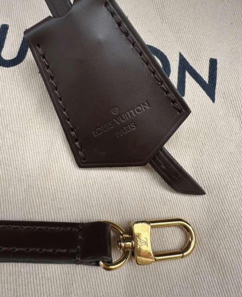 Louis Vuitton Alma BB