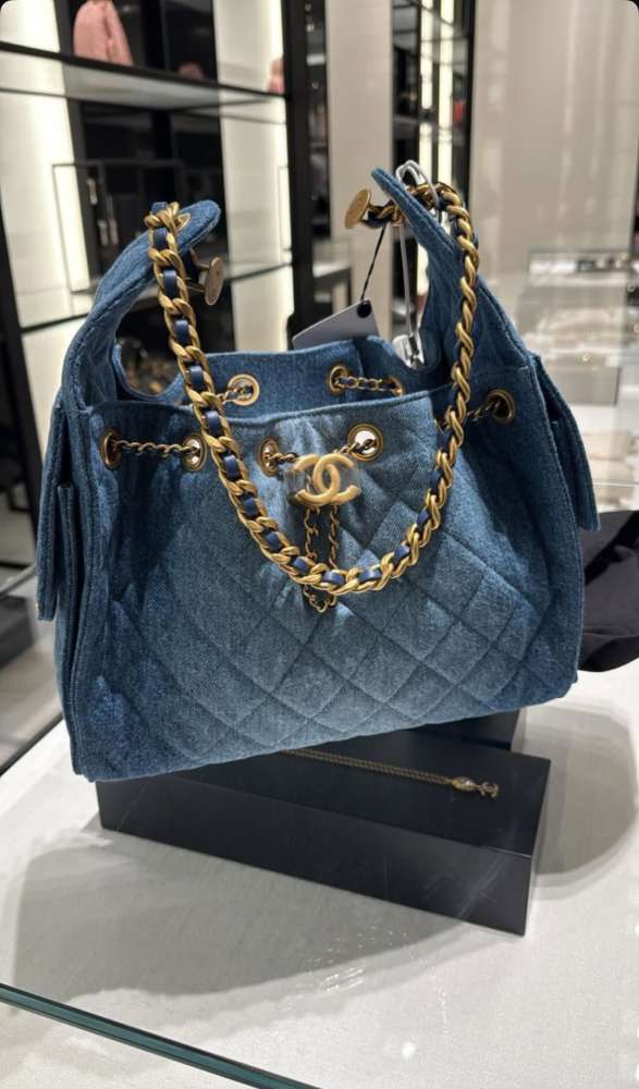 Chanel 25, veľkosť S