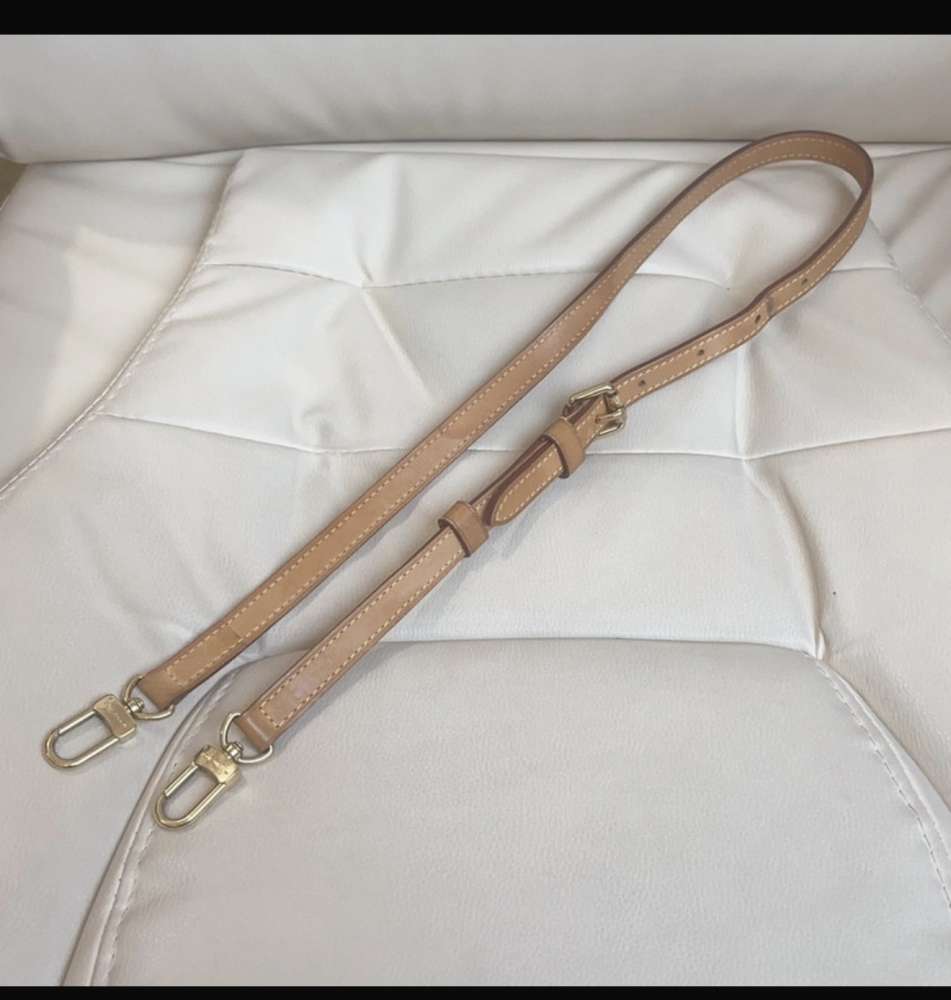 Louis Vuitton nano speedy