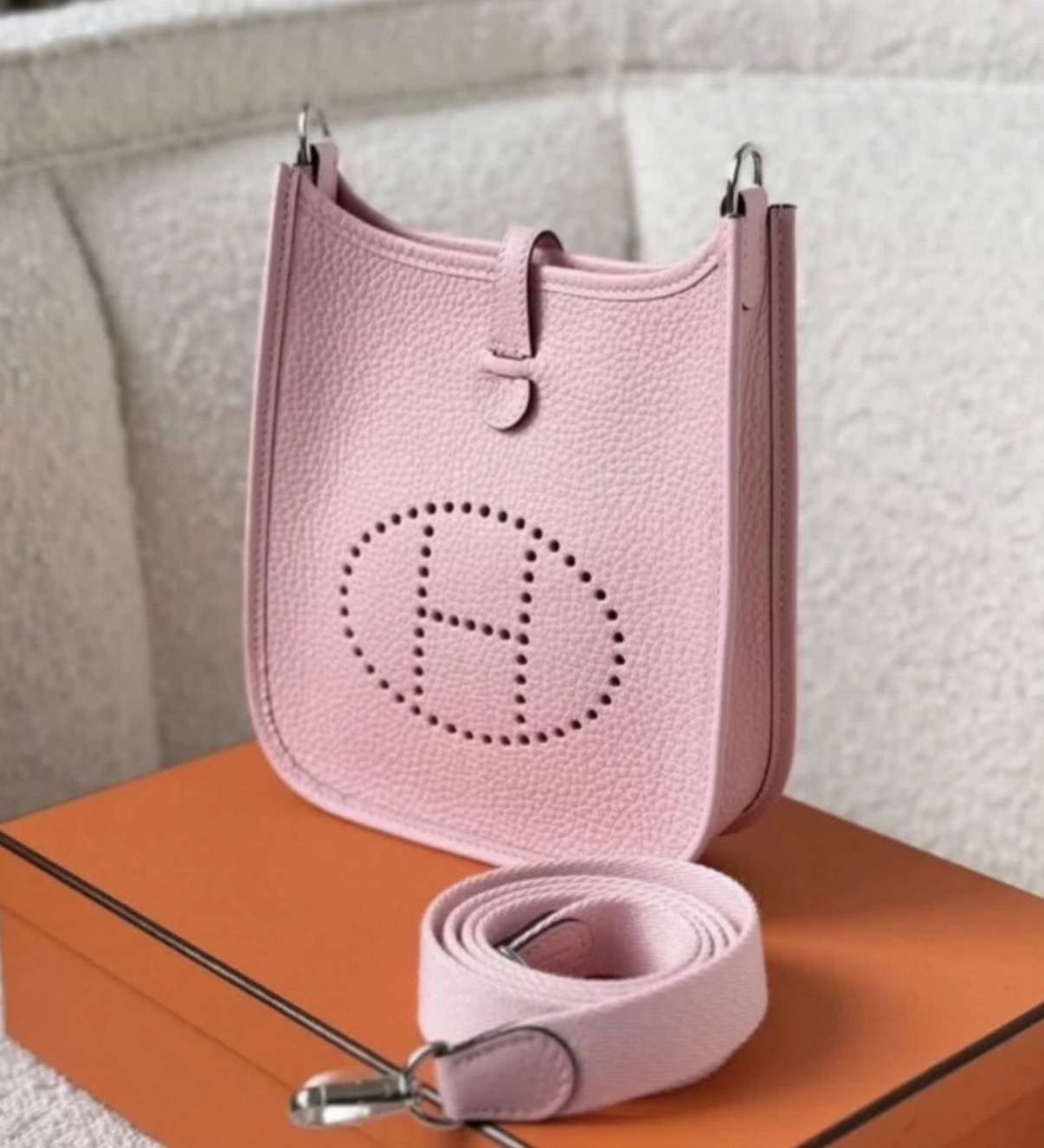 Hermes Evelyne mini 16