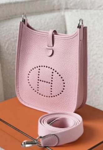 https://vipluxury.sk/Hermes Evelyne mini 16
