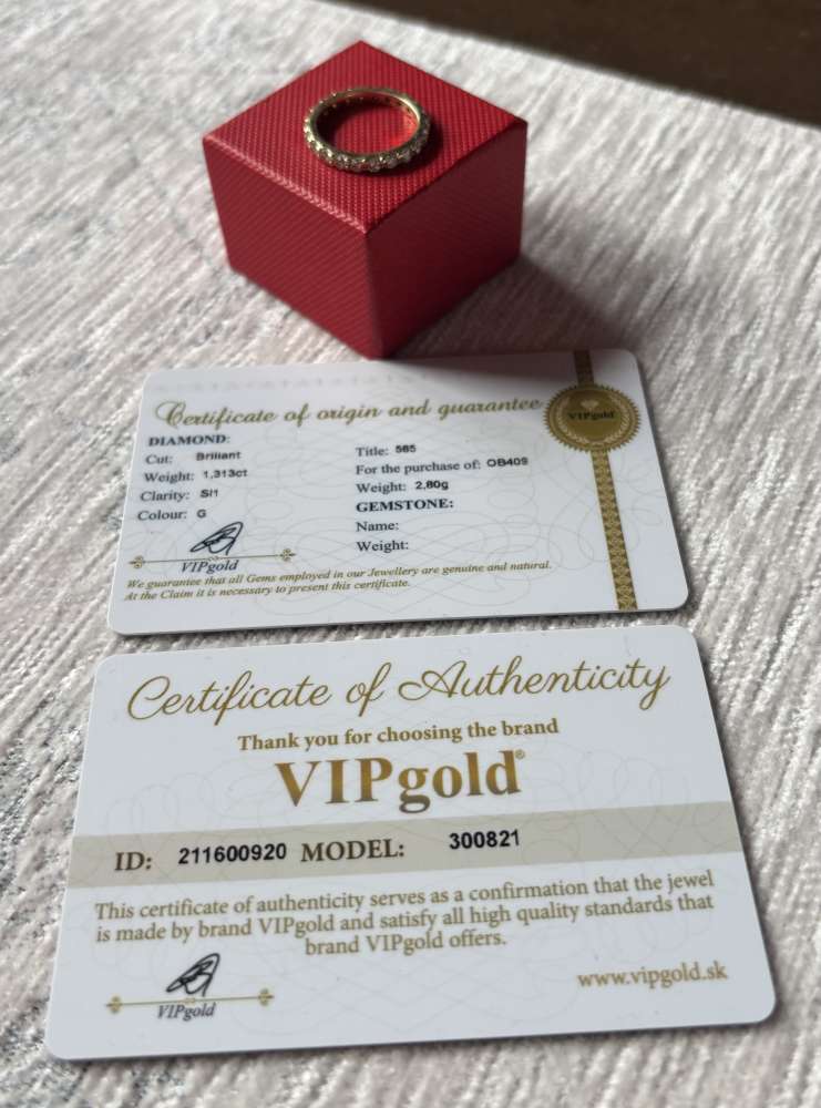 Briliantový prsteň