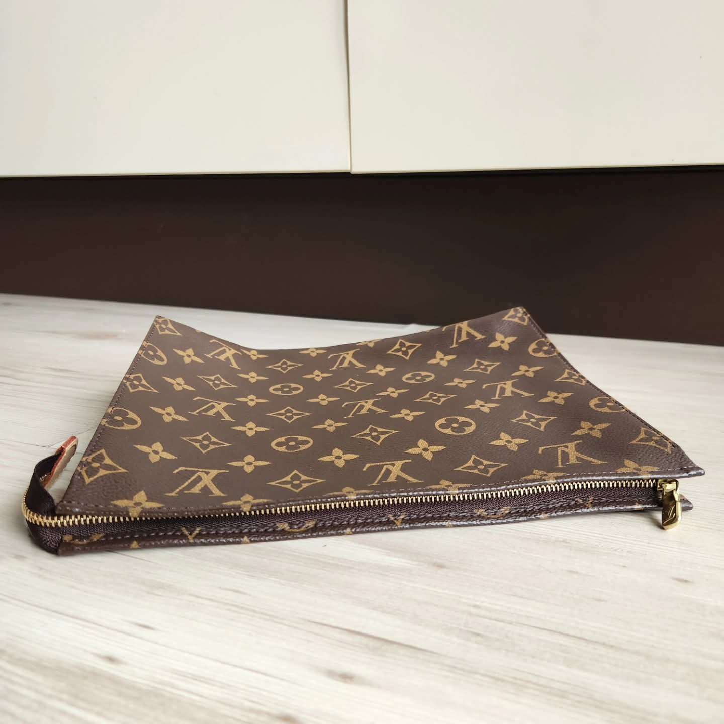 Louis Vuitton Toilette 26
