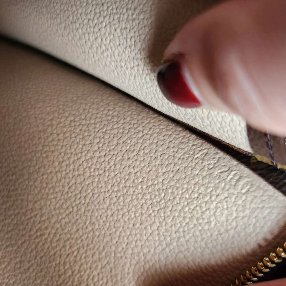 Louis Vuitton Toilette 26