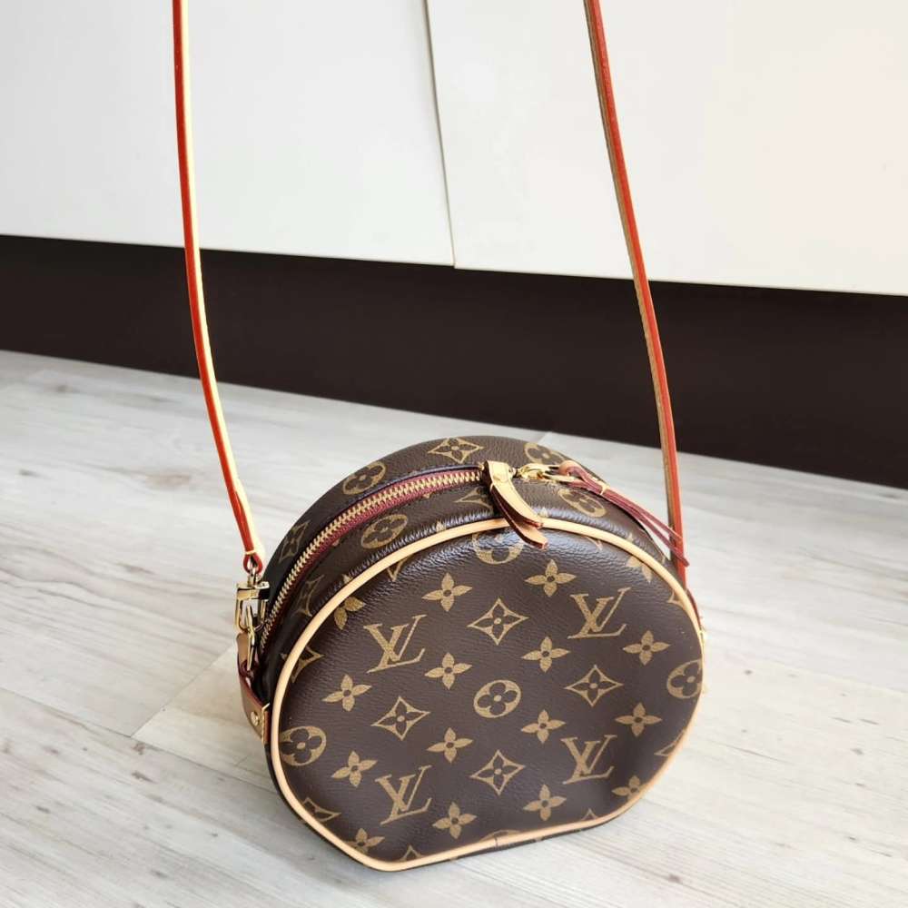 Louis Vuitton Chapeau Boite Souple PM