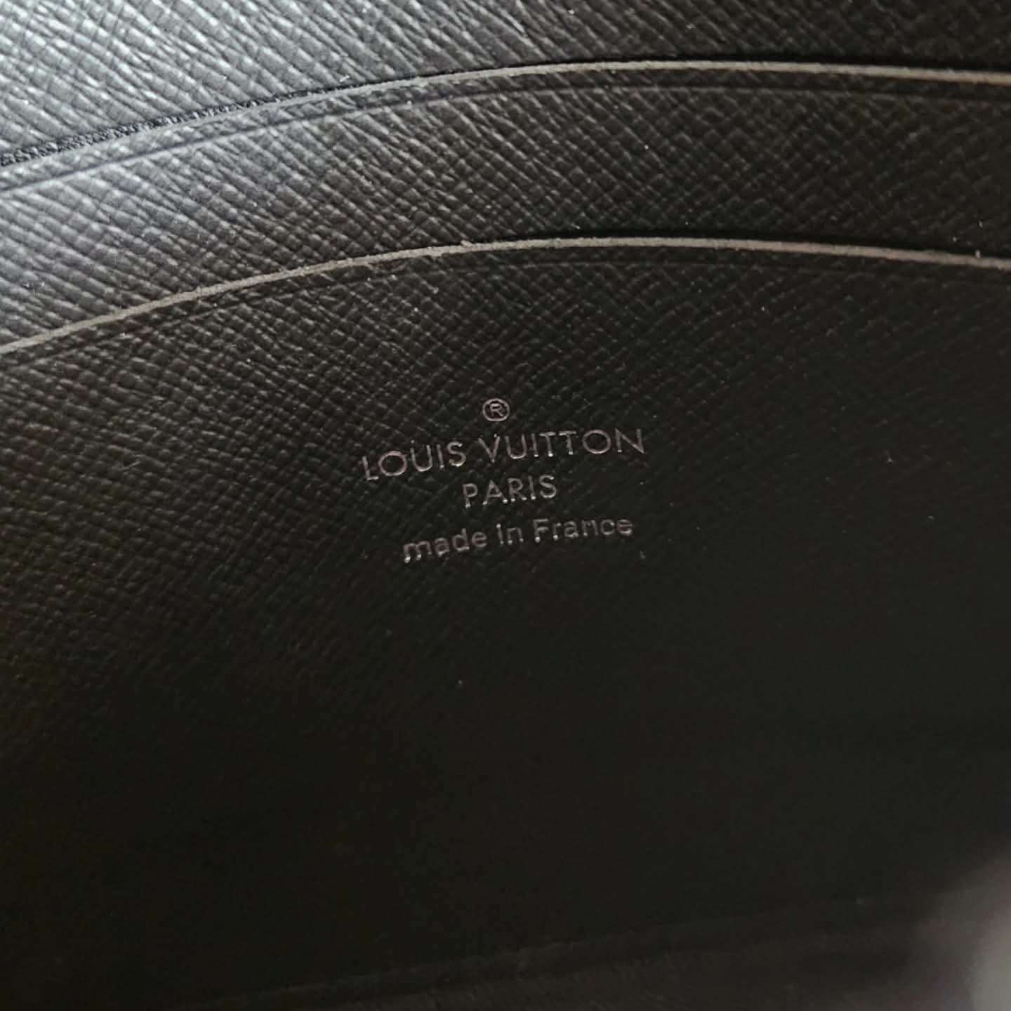 Louis Vuitton Pochette