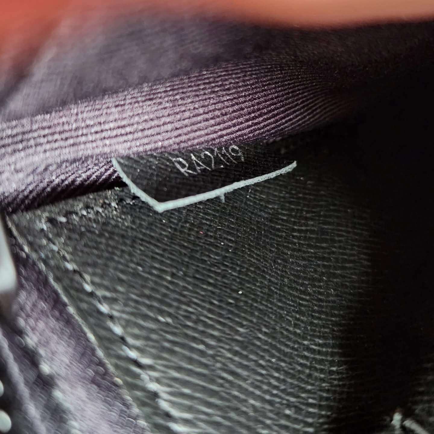 Louis Vuitton Pochette