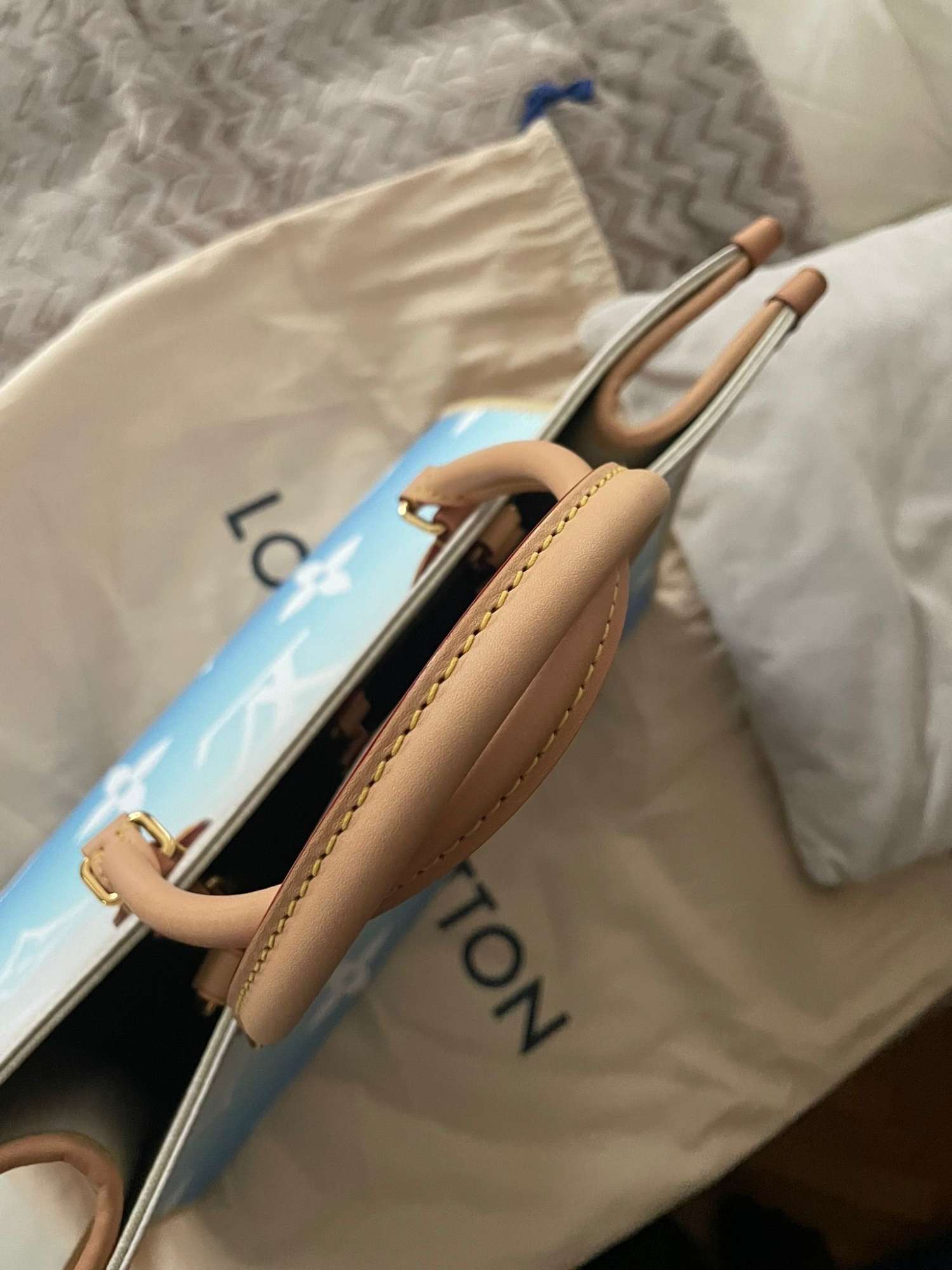 Louis Vuitton onthego