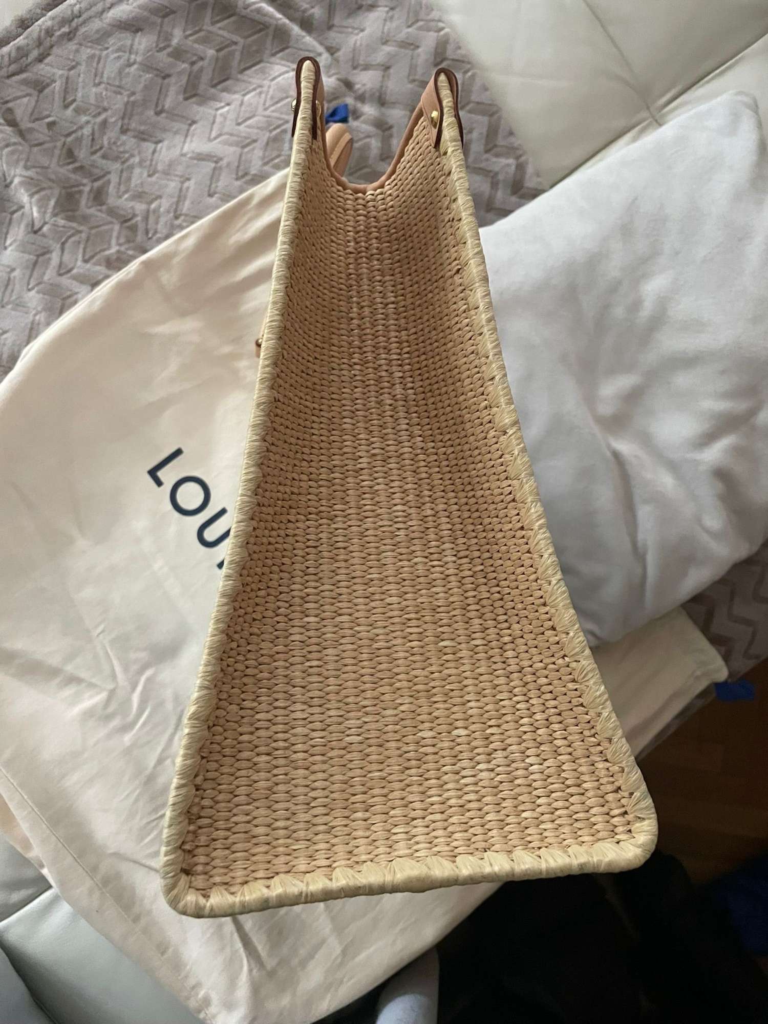 Louis Vuitton onthego