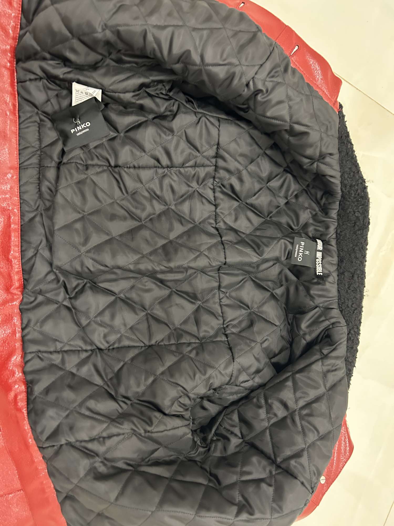 Pinko prechodná bunda