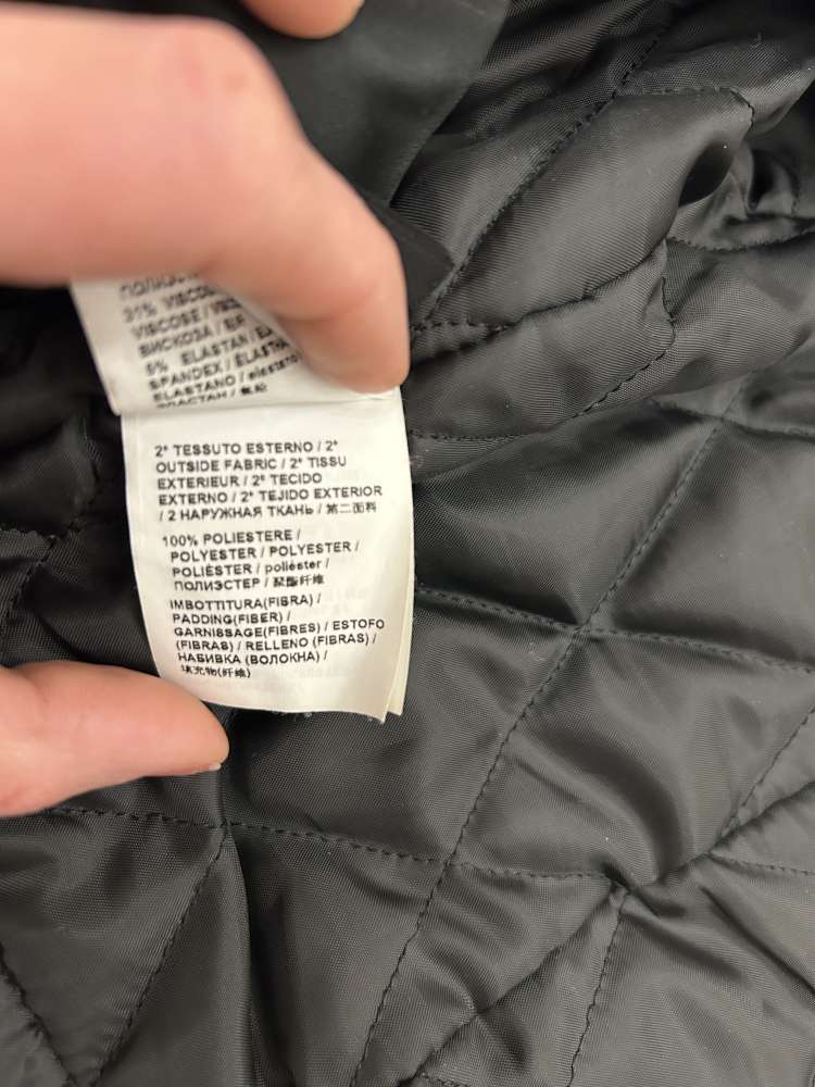 Pinko prechodná bunda