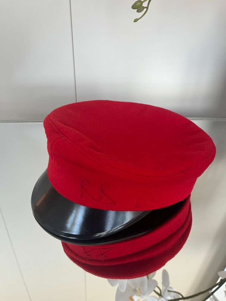 Ruslan Baginkiy čiapka