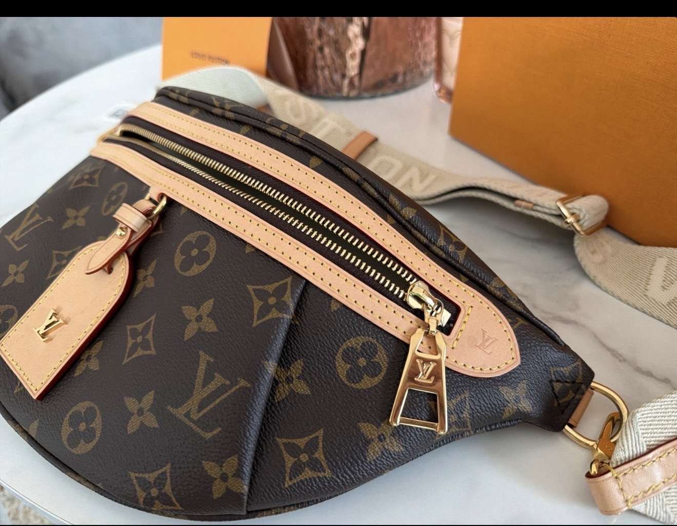 Louis vuitton bumbag