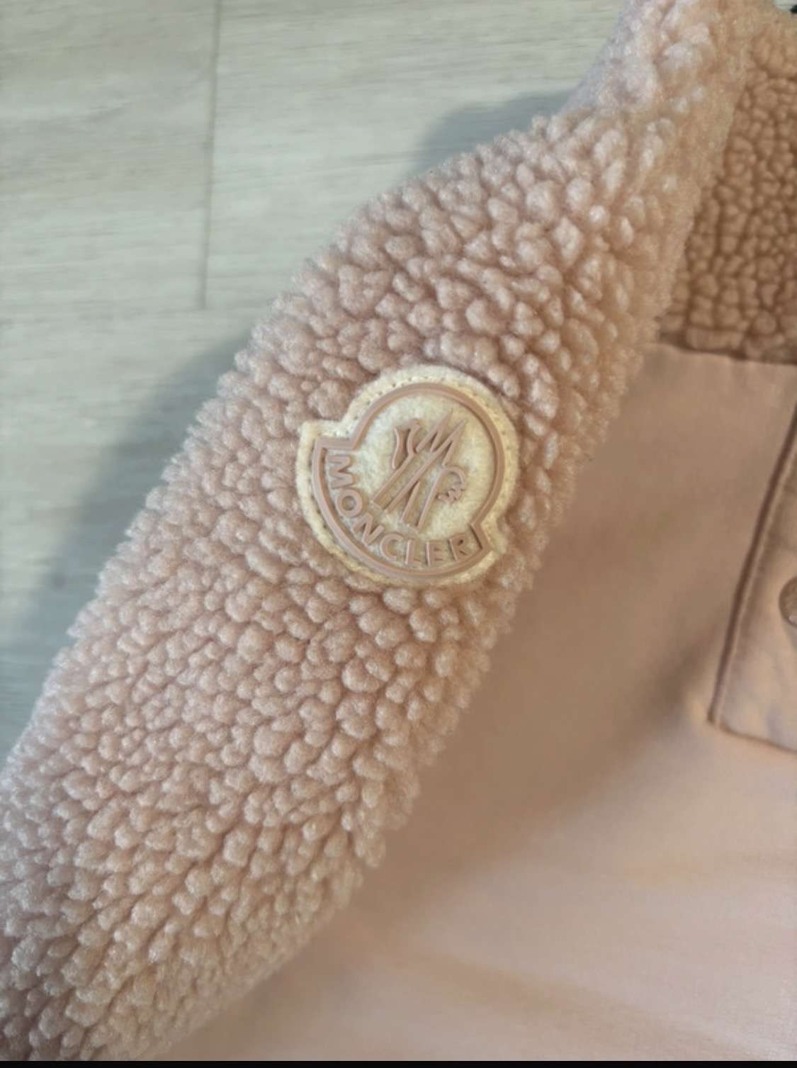 Moncler saty