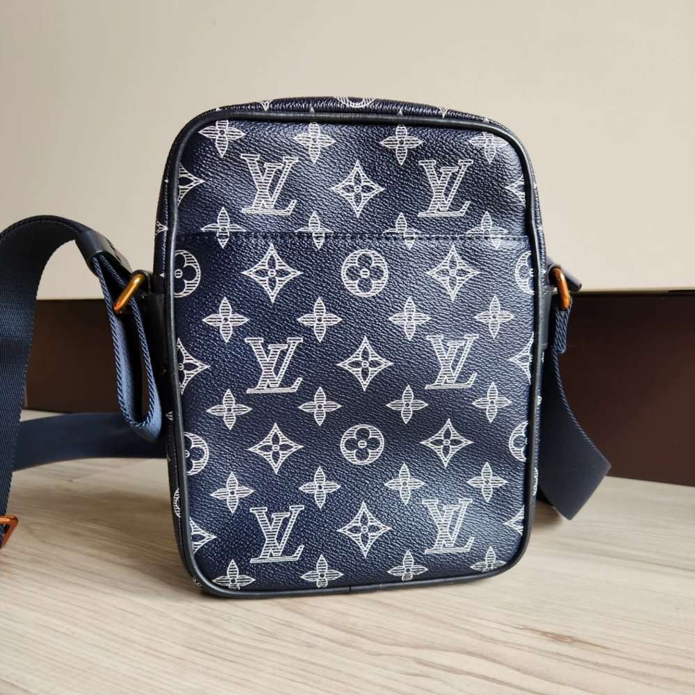 Louis Vuitton Danube PM