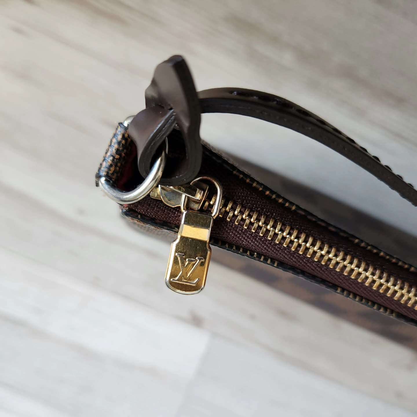 Louis Vuitton Pochette Accessoires NM