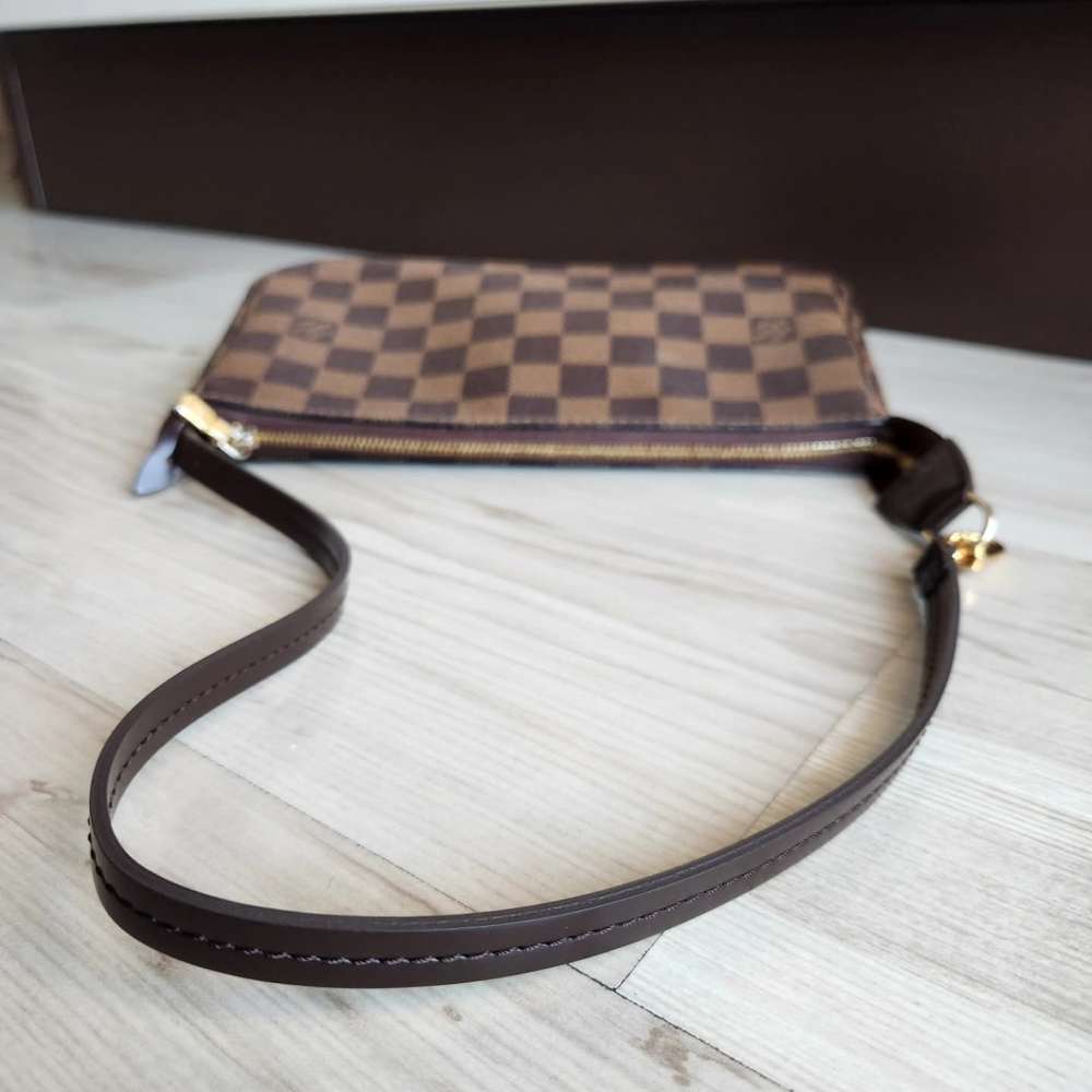 Louis Vuitton Pochette Accessoires NM