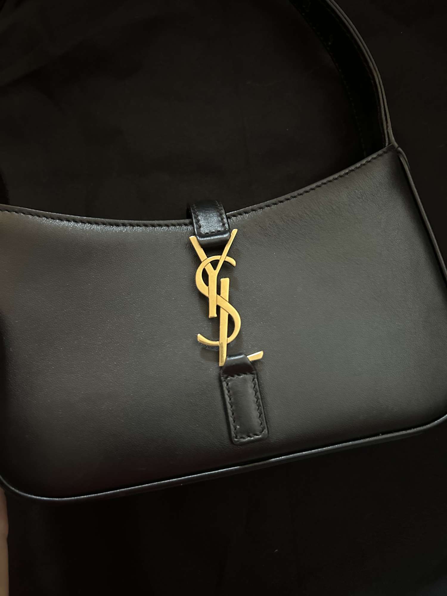YSL Le 5 à 7 Mini