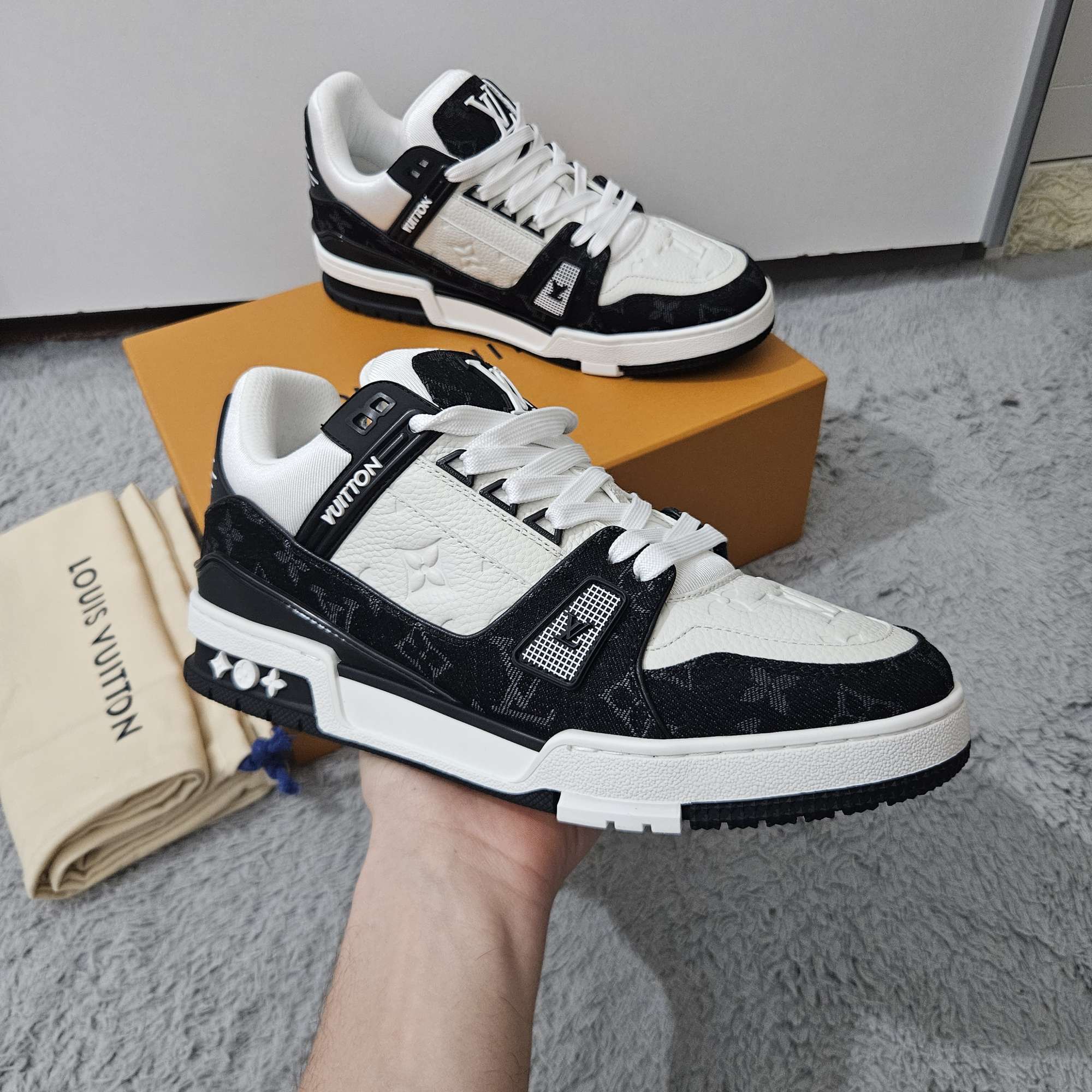 Louis Vuitton Trainers