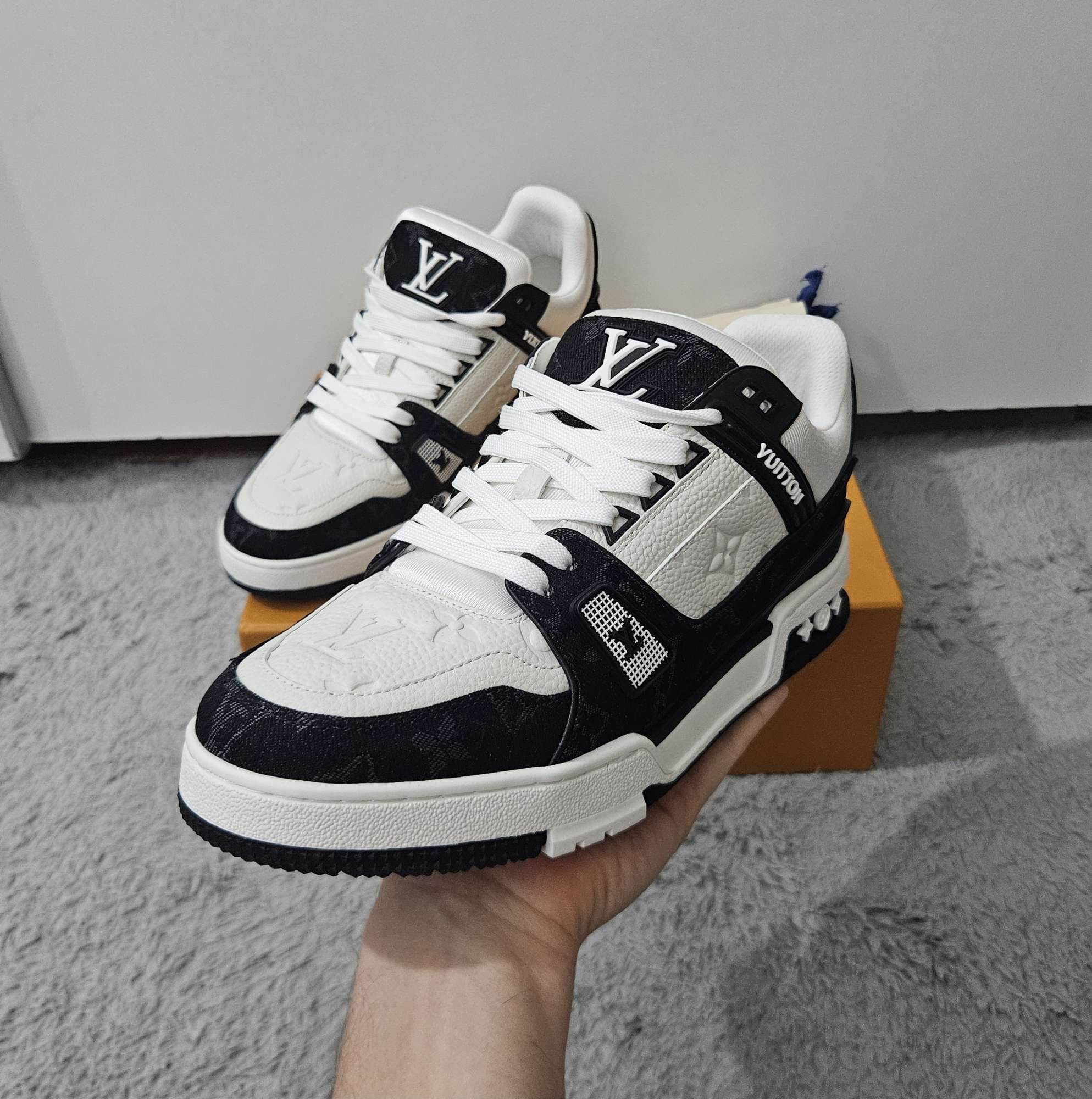 Louis Vuitton Trainers