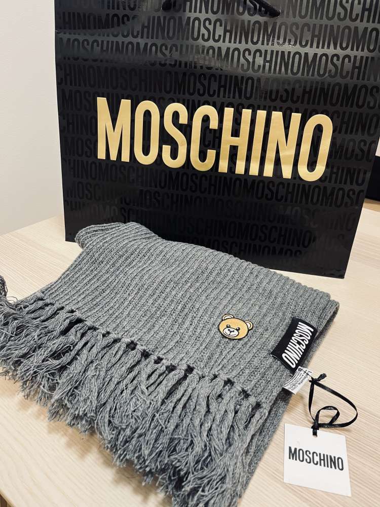 Moschino šedý šál