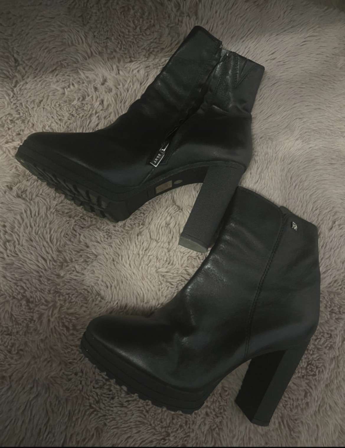 Ankle boots DKNY 39