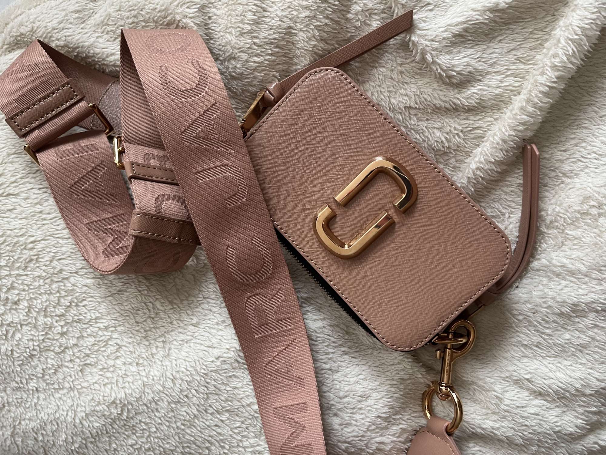 Snapshot SUNTANNED limitovana edicia