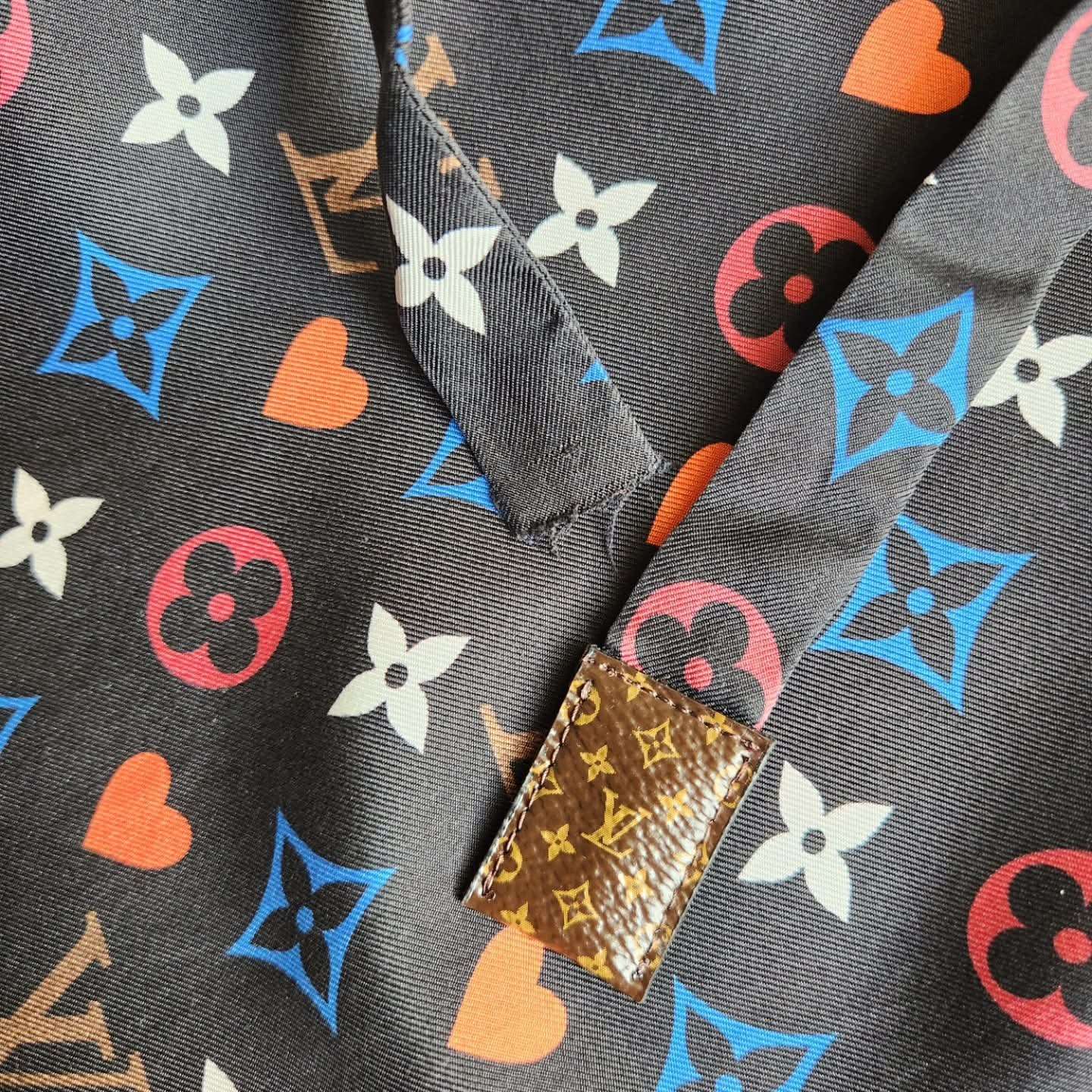 Louis Vuitton Satenove Kalhoty