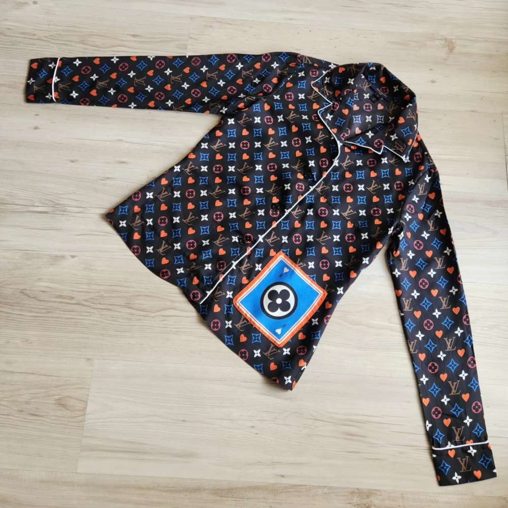 Louis Vuitton Kosile